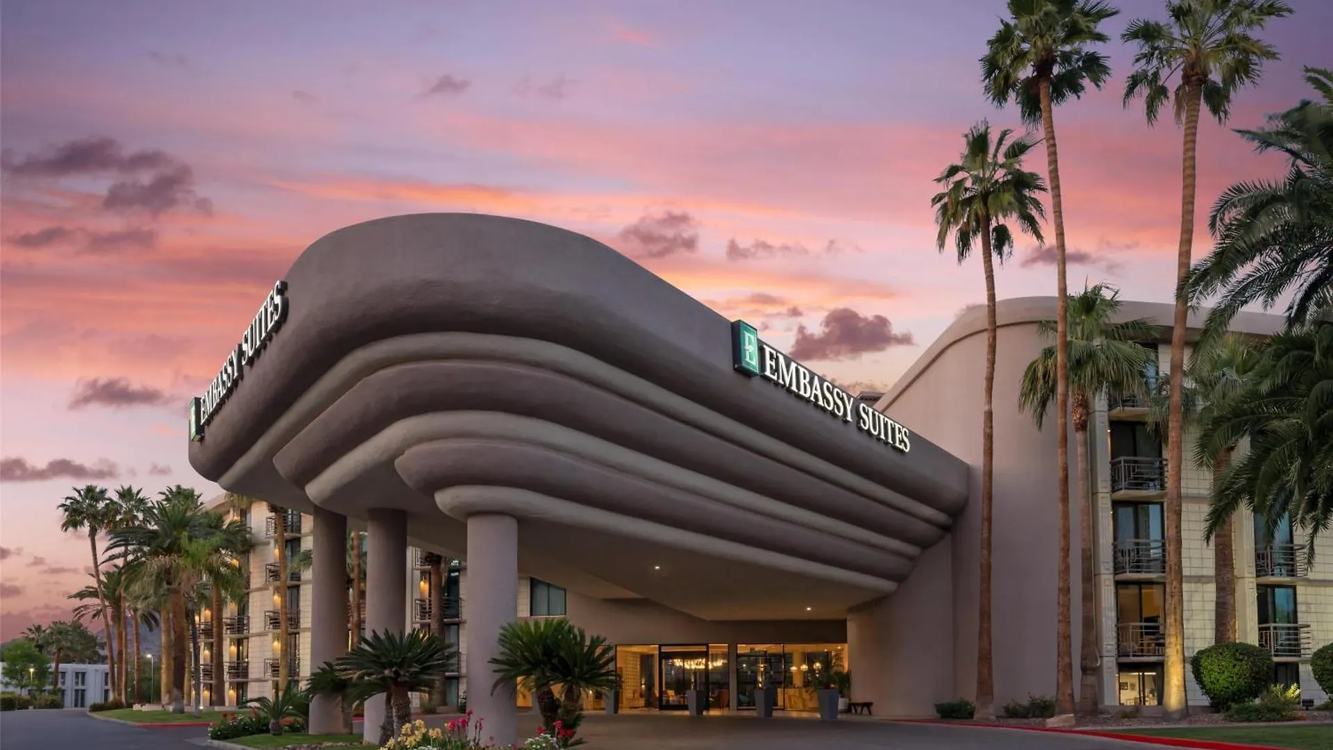 *** Hotel Embassy Suites By Hilton Phoenix Biltmore Stati Uniti